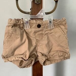 😻8 for $20😻  Oshkosh 3T shorts